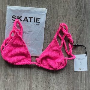 Skatie Ella Cosmo Bikini Top